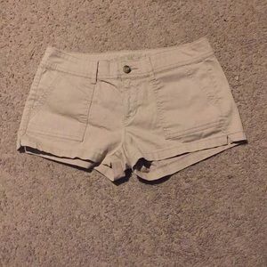 Khaki Arizona jean shorts size 7